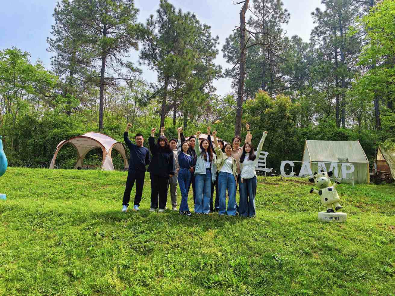 The team-building outing came to a successful conclusion ✨